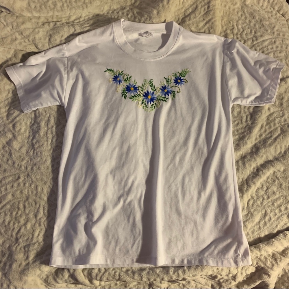 flower embroidered top
